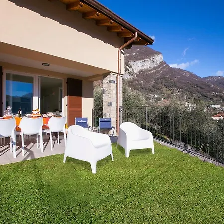 Casa Di Como Apartment Mezzegra